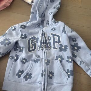 Gap hoodie size 4